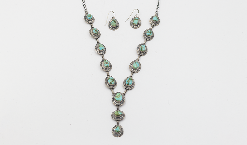 Sonoran Gold Lariat Necklace Set