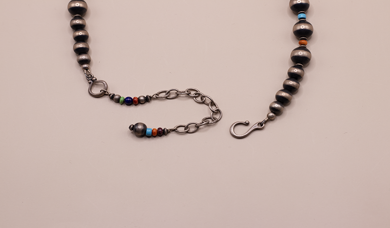 Multicolor Shell Graduated Navajo Beads