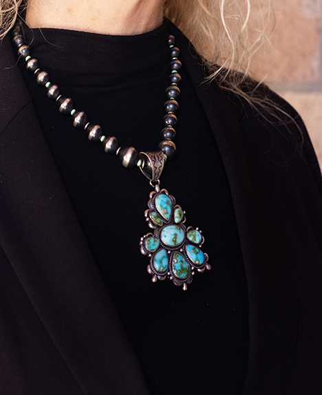 Multicolor Shell Graduated Navajo Beads
