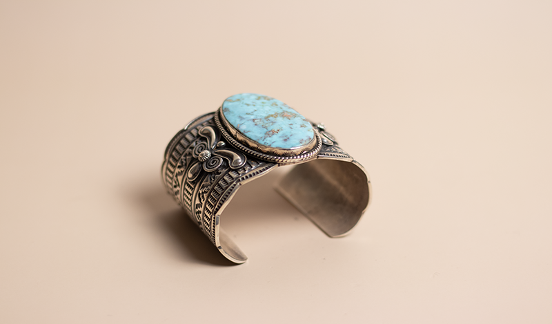 Large Dry Creek Cuff
