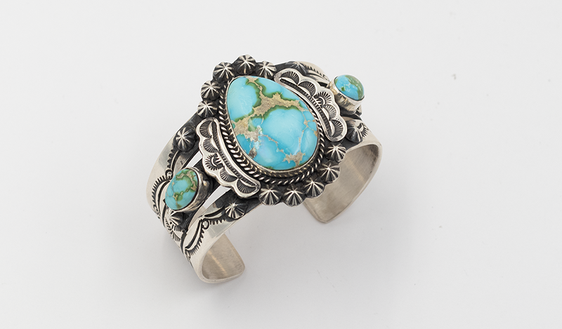 Thick Split Shank Sonoran Gold Cuff