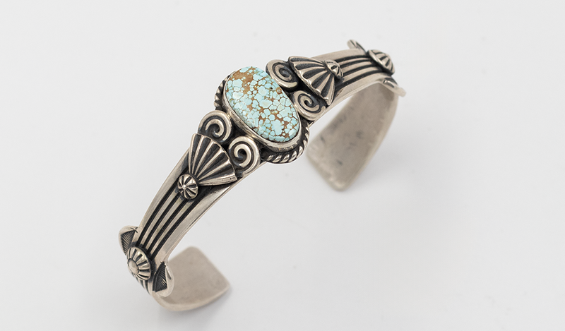 Narrow No. 8 Cuff