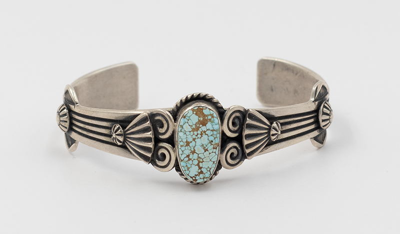 Narrow No. 8 Cuff