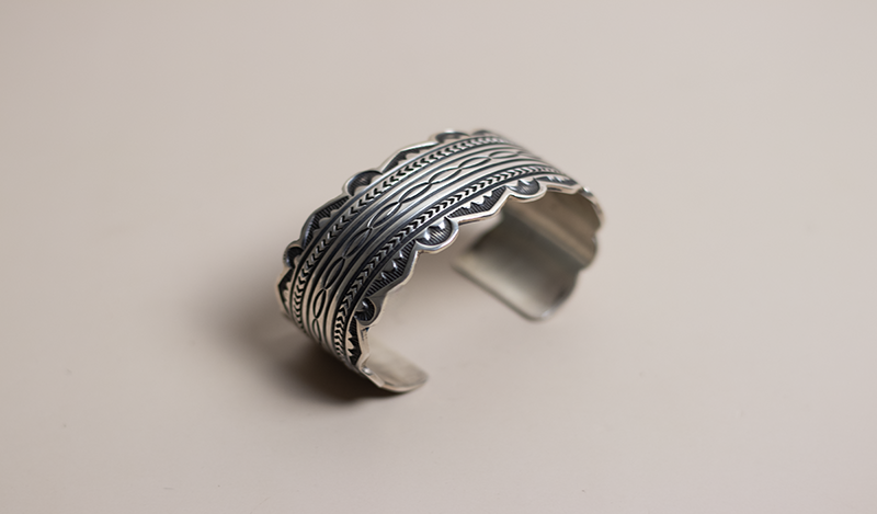 Lace Trim Cuff