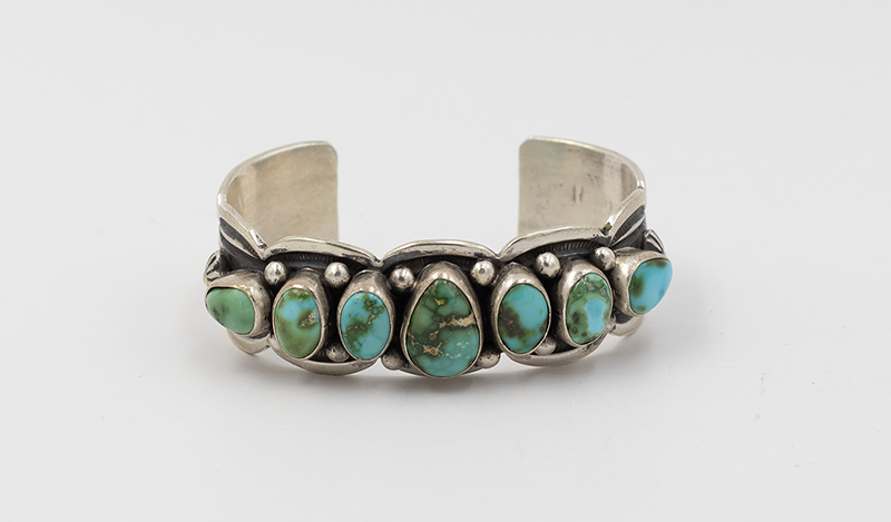 7 Stone Tear Drop Sonoran Gold Cuff