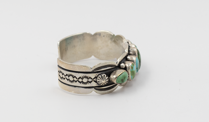 7 Stone Tear Drop Sonoran Gold Cuff