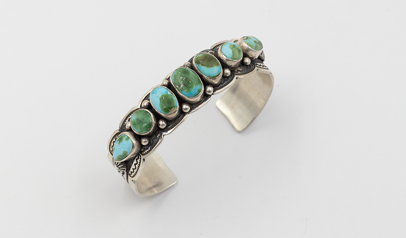 7 Stone Oval Sonoran Gold Cuff