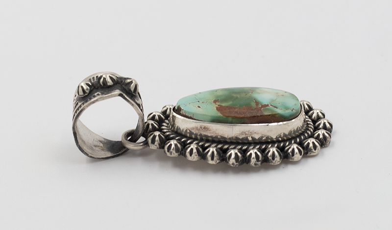 Happy Piasso Royston Oval Pendant