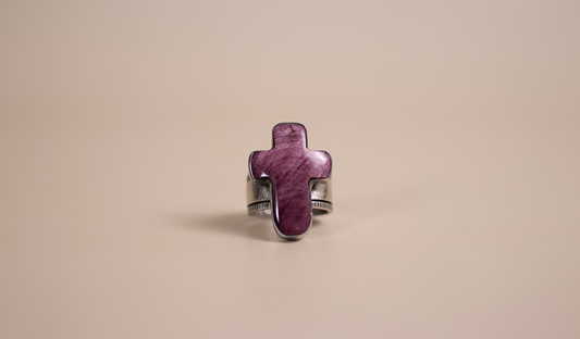 Purple Spiny Oyster Cross Ring