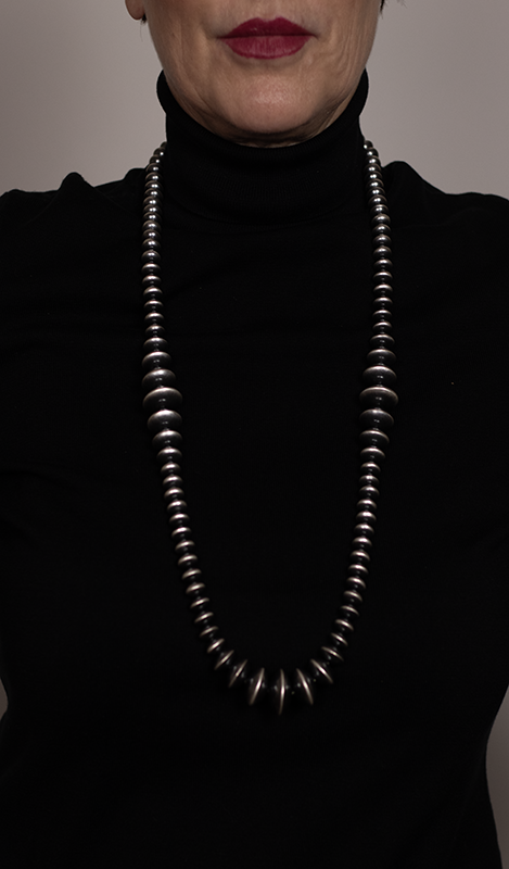 32" Navajo Pearls with Saucer Beads