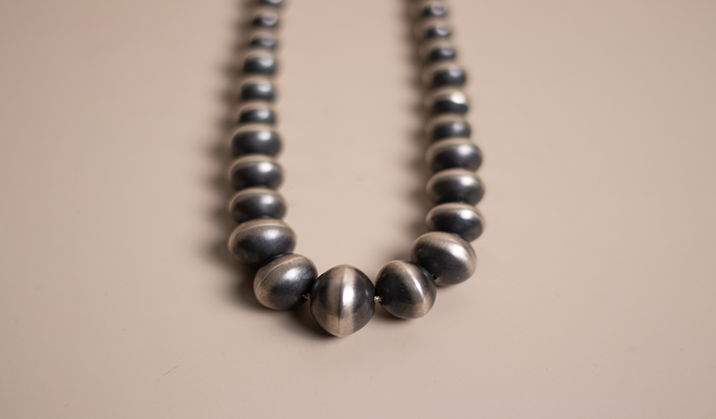 20" Graduated Navajo Beads