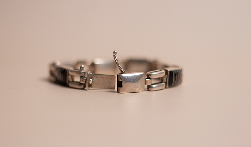 Black Jade Inlay Link Bracelet