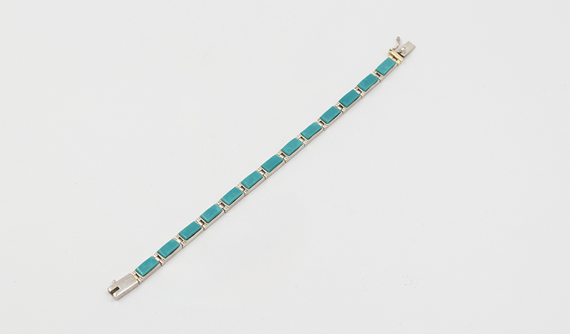 13 Link Turquoise Bracelet