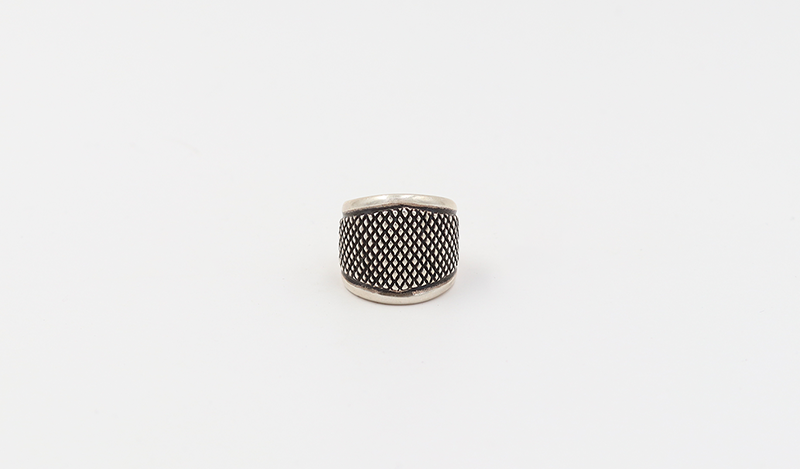 Hand Etched Diamond Design Cigar Band