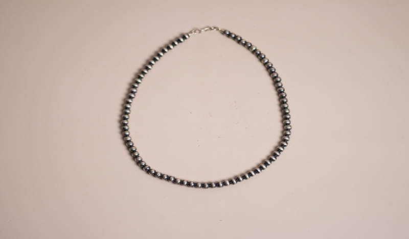 20" 7mm Navajo Pearls