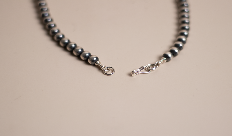 20" 7mm Navajo Pearls