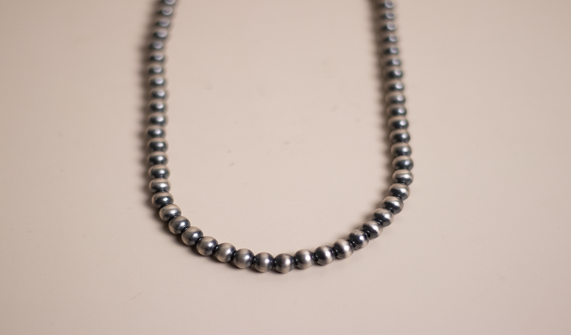 20" 7mm Navajo Pearls
