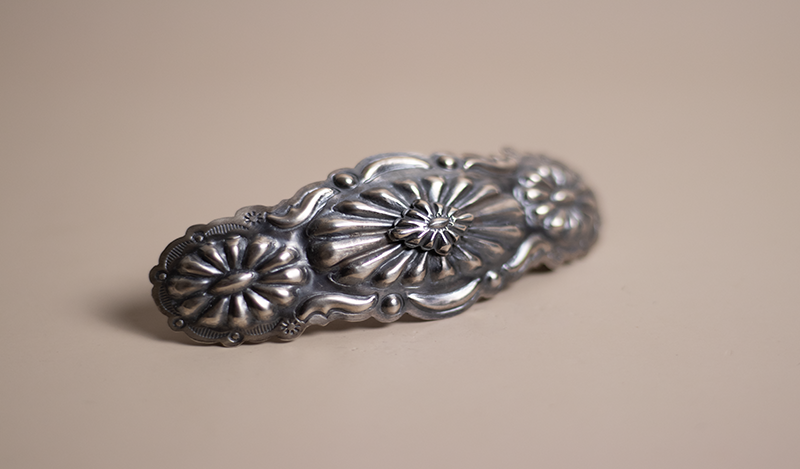 Scalloped Concho Barrette