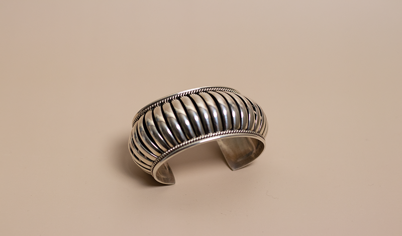 Priscilla Apachito Wide Cuff