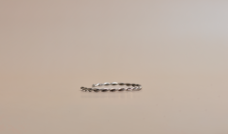 Tiny Twistwire Cuff
