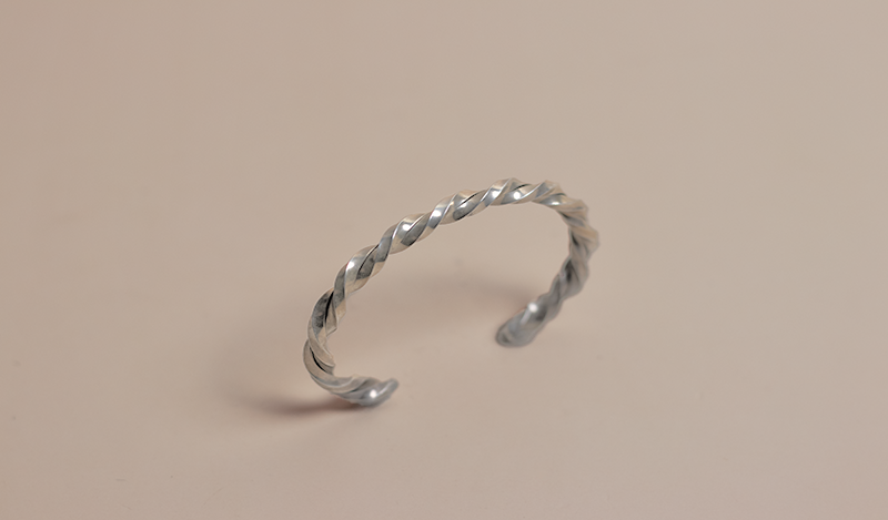 Square Twistwire Cuff