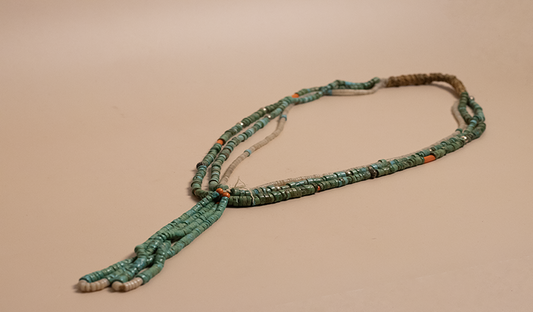 1940's JAQ Claw Heishi Necklace