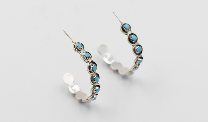 Scalloped Zuni Hoops