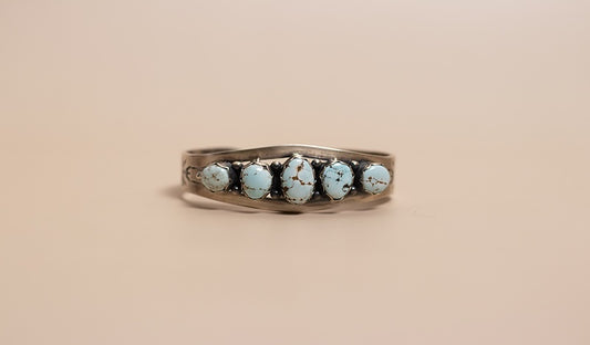 Dry Creek 5 Stone Cuff
