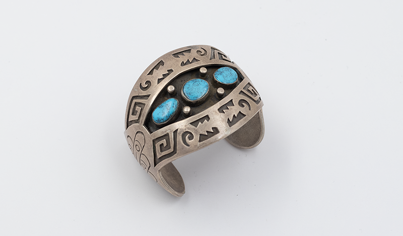 Vintage 1970's 3 Stone Overlay Cuff